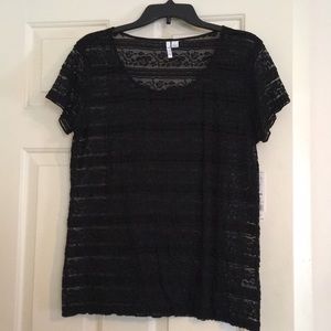 NWT Women’s Elle Shirt Sleeve Black Lace Top size L